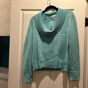 St John sport sweater